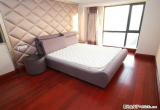 (单间出租)世茂江滨花园 地铁口走路 384直达科技园 朝南 可短租月付 - 杭州28生活网 hz.28life.com