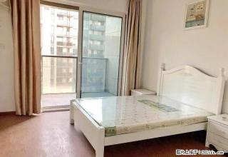 (单间出租)月付！图片真实！城西银泰 北软万达边 朝南带大阳台 随时看房 - 杭州28生活网 hz.28life.com